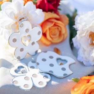 Apribottiglie Pois Beige con Calamita